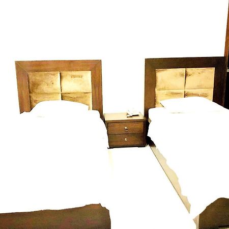 Jade Dragon Hotel Dha Lahore Ngoại thất bức ảnh